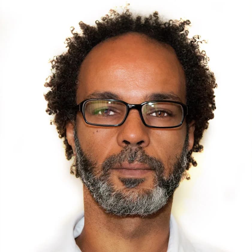 Menasse Gebregzi — Commercial Photographer, Cologne